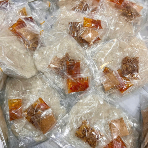 Bánh tráng dẻo muối nhuyễn hành phi