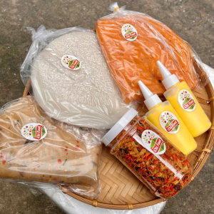 Combo Bánh Tráng Bơ 500g dẻo tôm 200g muối tôm hành phi 2 chai bơ